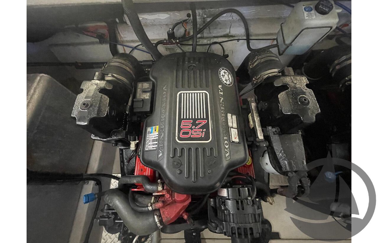 NO RESERVE - 2007 Mustang 3500 Sports Cruiser, Twin 5.7L Volvo Penta Injected V8