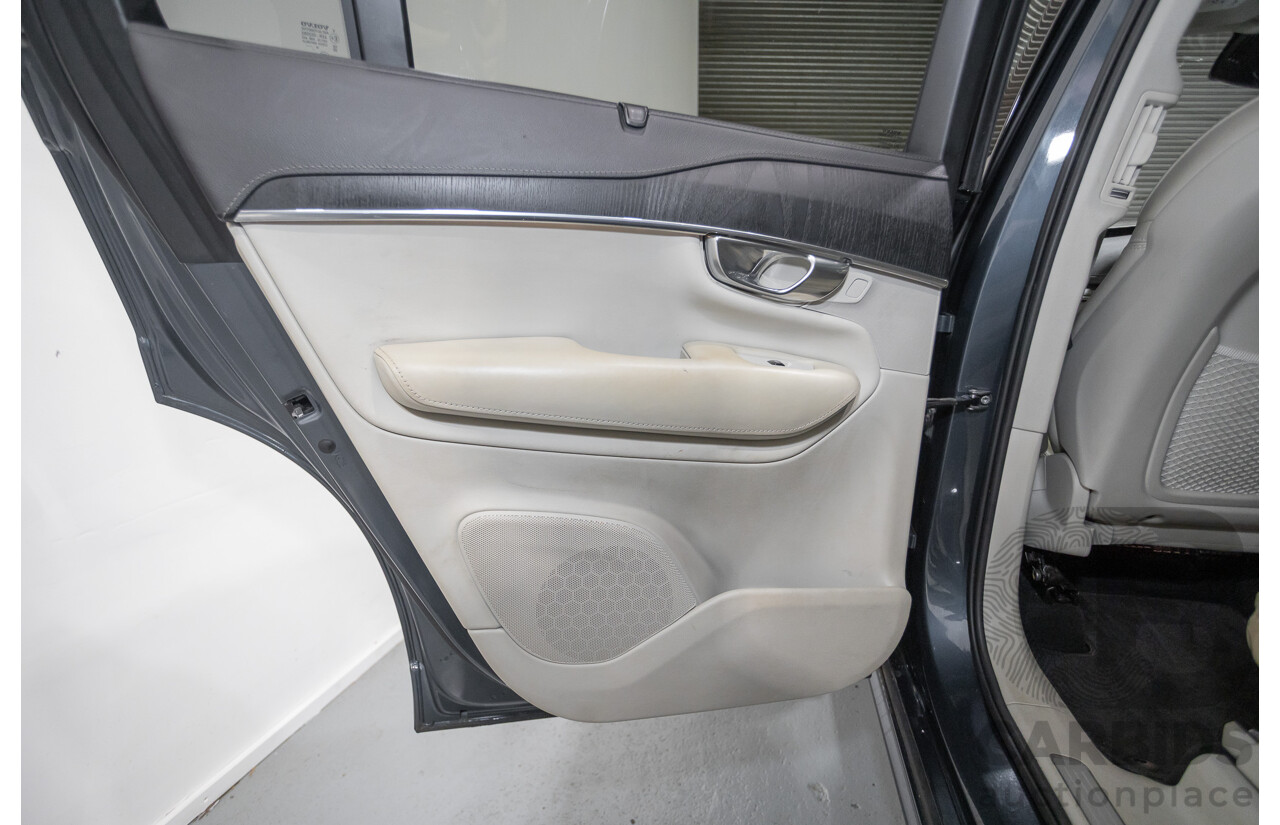 2/2020 Volvo XC90 D5 Inscription (AWD) 256 MY20 4d Wagon Denim Blue Metallic Turbo & Supercharged Diesel 2.0L