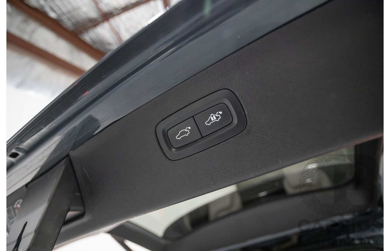 2/2020 Volvo XC90 D5 Inscription (AWD) 256 MY20 4d Wagon Denim Blue Metallic Turbo & Supercharged Diesel 2.0L