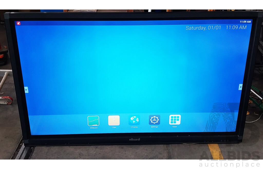 EBoard EBELE70L 70-inch Interactive Touchscreen Display