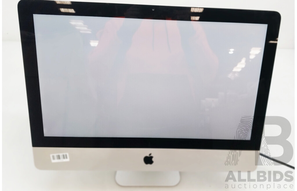 Apple (A1311) Intel Core i5 (2400S) 2.50GHz-3.30GHz 4-Core CPU 21.5-Inch iMac (Mid-2011)