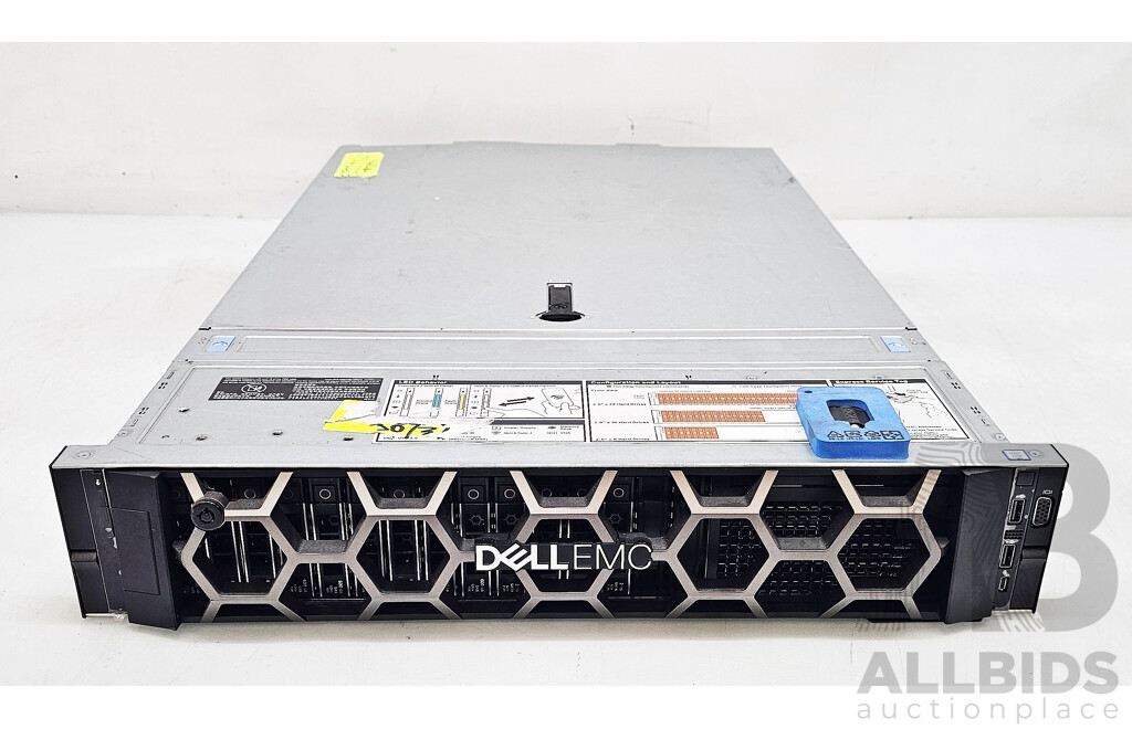 Dell EMC PowerEdge R740 Dual Intel Xeon SILVER (4208) 2.10GHz-3.20GHz 8-Core CPU 2RU Server W/ 32GB DDR4 & 14TB Storage