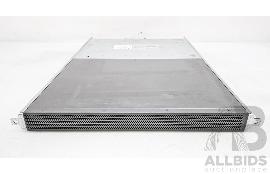 HPE (HSTNM-N043) SN3600B 24/8 8p StoreFabric Fibre Channel Switch