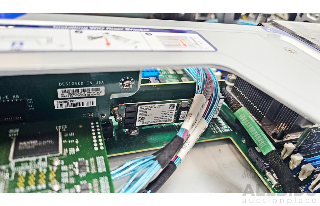 Nutanix (NXS2U1NL12G600) Dual Xeon GOLD (6242) 2.80GHz-3.90GHz 16-Core CPU 2RU Server W/ 256GB DDR4