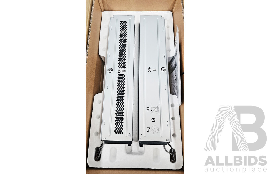 APC (APCRBC140) UPS Battery