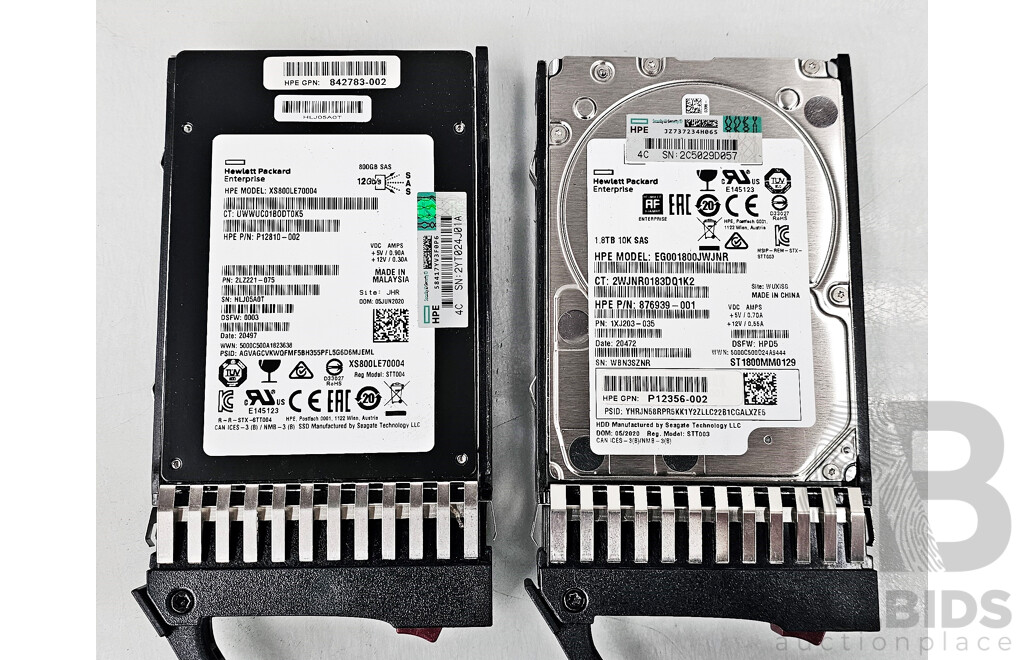 HP (FCLSE-0801) StorageWorks 24-Bay 2RU Hard Drive Array W/ 15TB Storage