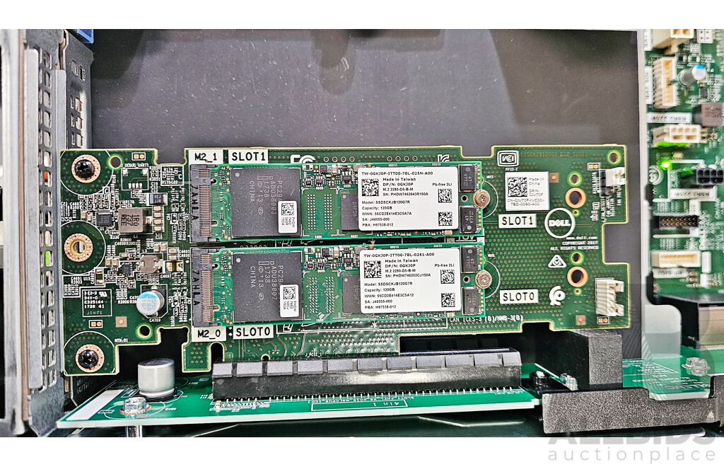 Dell EMC PowerEdge R740 Dual Intel Xeon GOLD (6144) 3.50GHz-4.20GHz 8-Core CPU 2RU Server W/ 640GB DDR4