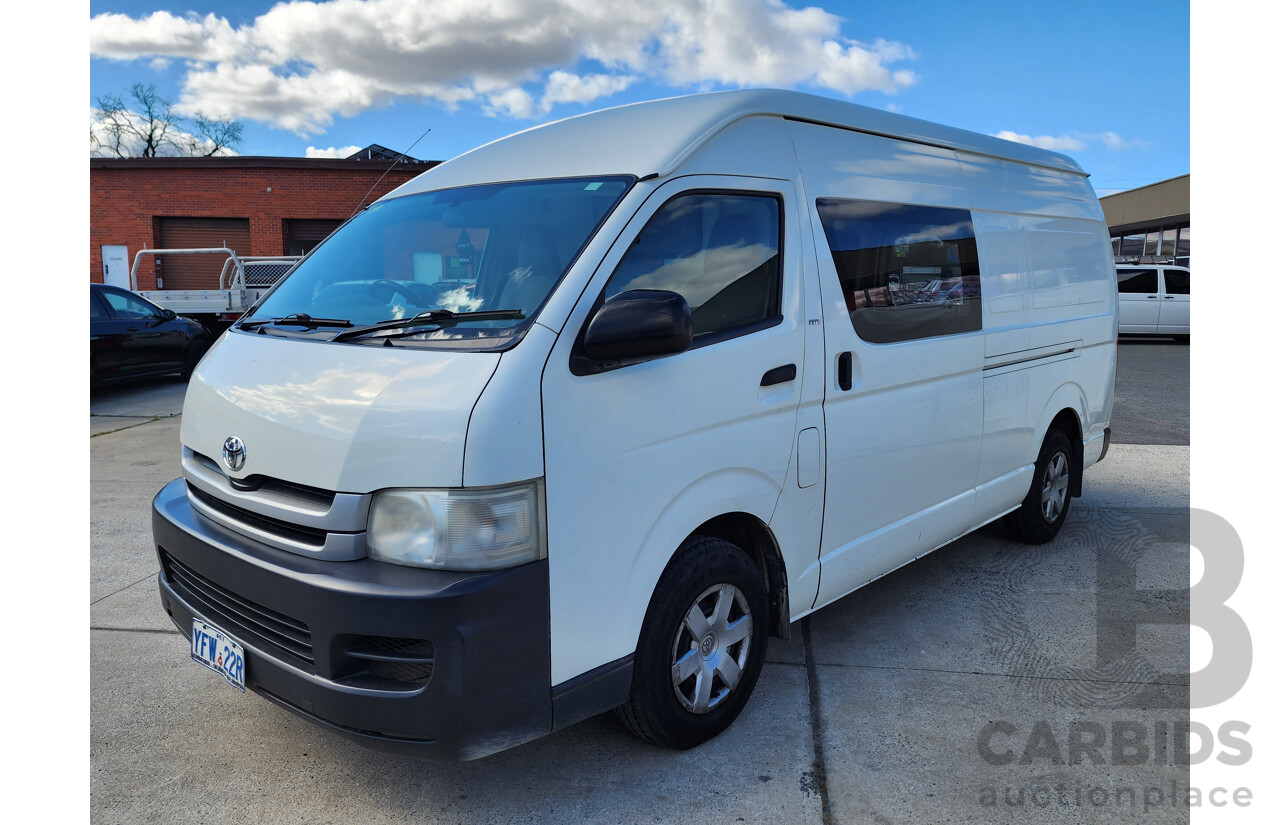07/2009 Toyota Hiace SLWB TRH221R MY07 UPGRADE 4d Van White 2.7L