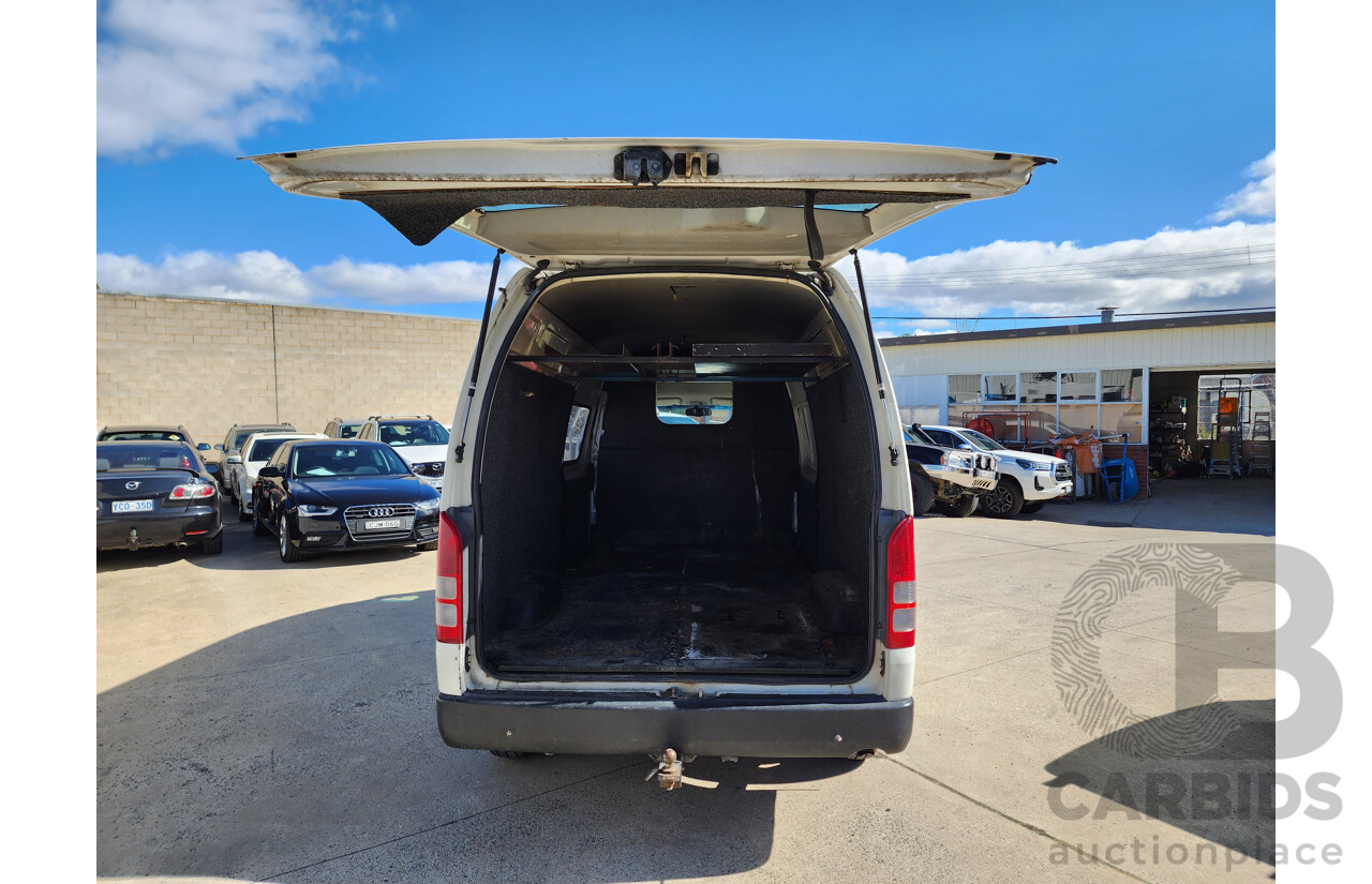 06/2012 Toyota Hiace SLWB KDH221R MY12 UPGRADE 4d Van White 3.0L