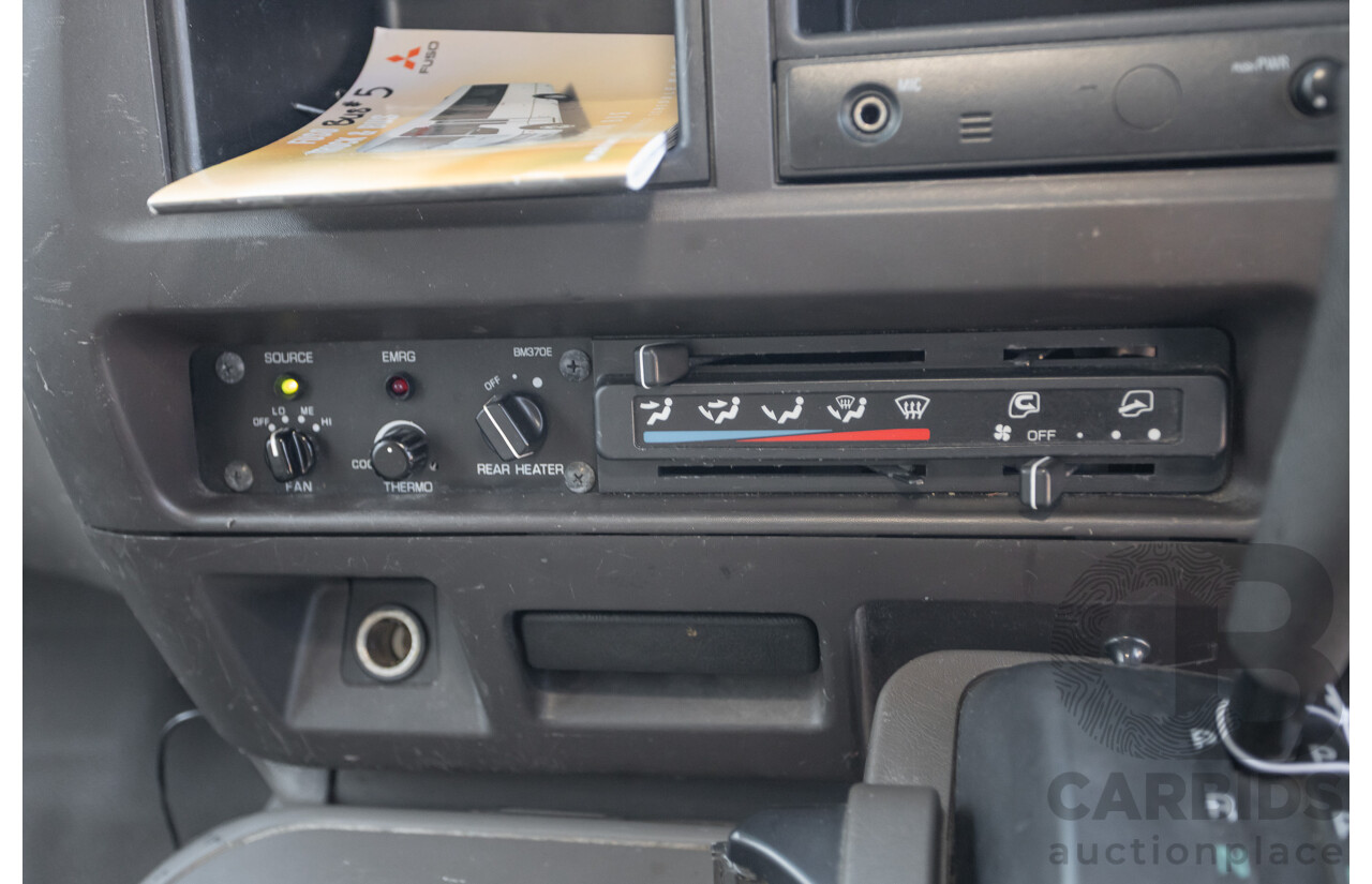 10/2012 Mitsubishi Rosa BE600 25 Seater 4d White Turbo Diesel 4.9L