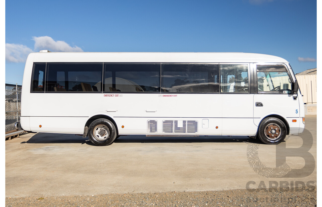 10/2012 Mitsubishi Rosa BE600 25 Seater 4d White Turbo Diesel 4.9L