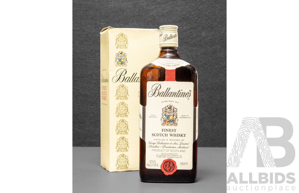 Ballantines's Finest Scotch Whisky in Presentation Box