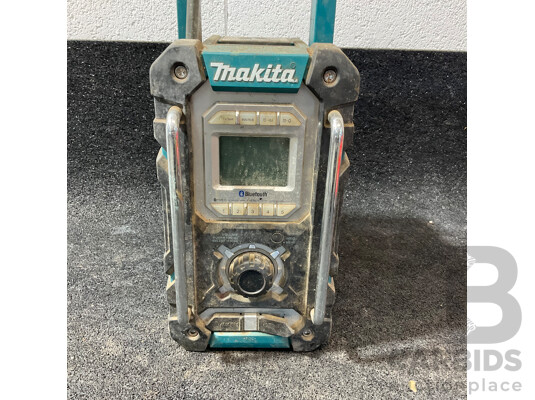MAKITA Bluetooth Jobsite Radio ( Skin Only )
