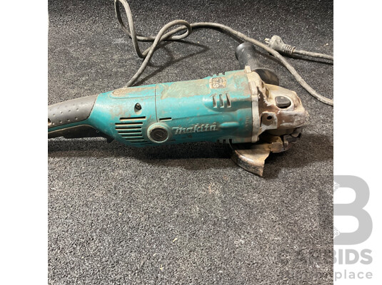 MAKITA Corded Angle Grinder