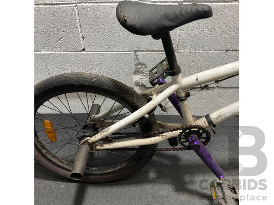 SOUTHERN Star Insane BMX Kids Bike