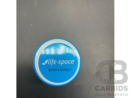 LIFE-SPACE Probiotic Powder , EUKY BEAR Sweet Dreams , PHILLIPS Baby Bottles Lot of 10