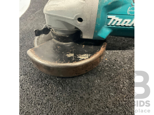 MAKITA DGA508 18V Angle Grinder with 18v 5.0ah Battery