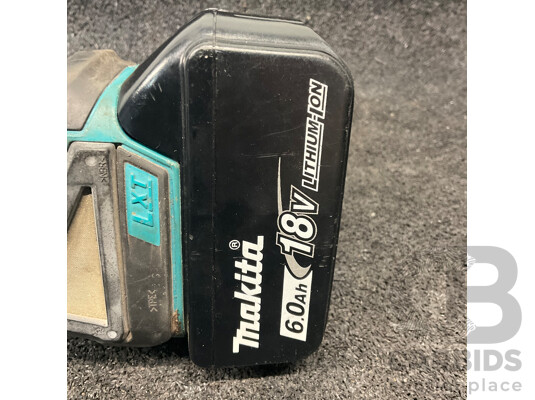 MAKITA DGA504Z 18V LXT Brushless Angle Grinder with 18v 6.0ah Battery