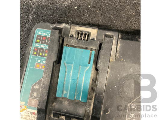 MAKITA DC18RD Duel Port Rapid Optimum Battery Charger
