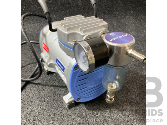 ROCKER 300 Oil Free Vacuum Pump