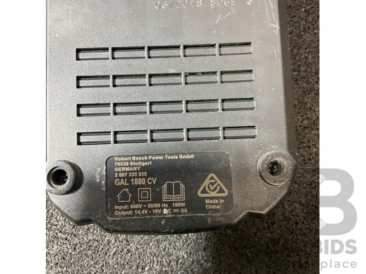 BOSCH GAL 1880 CV Fast Charger & 2 Bosch 18V 3.0ah Batterys