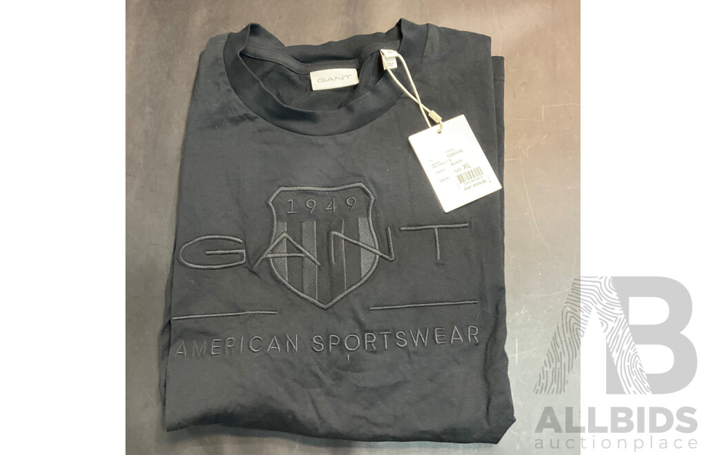 GANT T-shirt Black, GANT Hoodie White, LACOSTE Zip Up Hoodie - Lot of 3