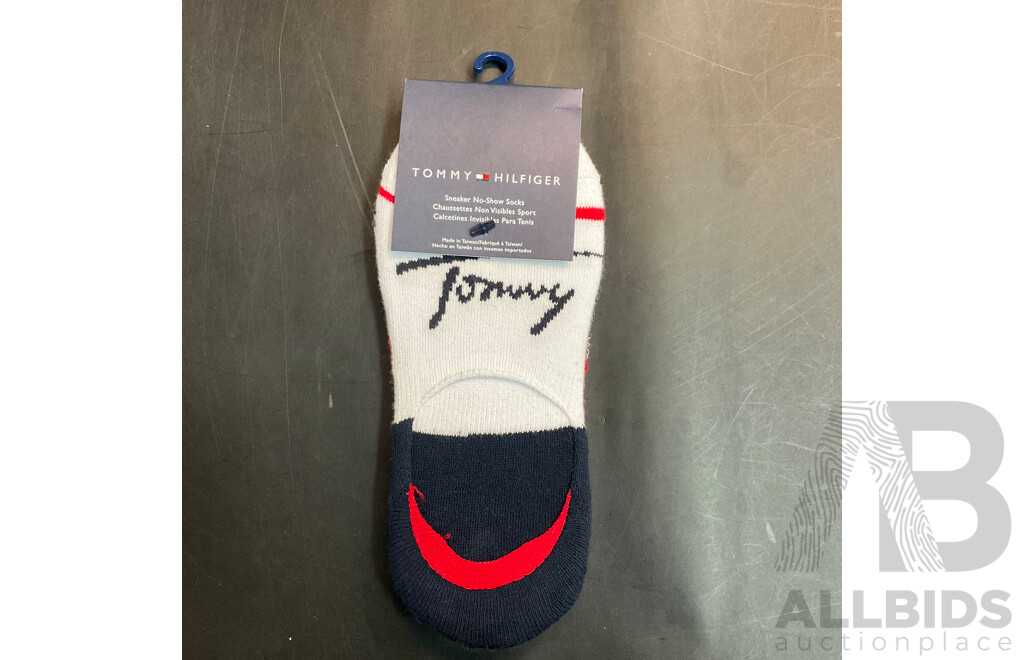 TOMMY HILFIGER Shorts, KMART Shoes, ASSORTED Socks - Lot of 5