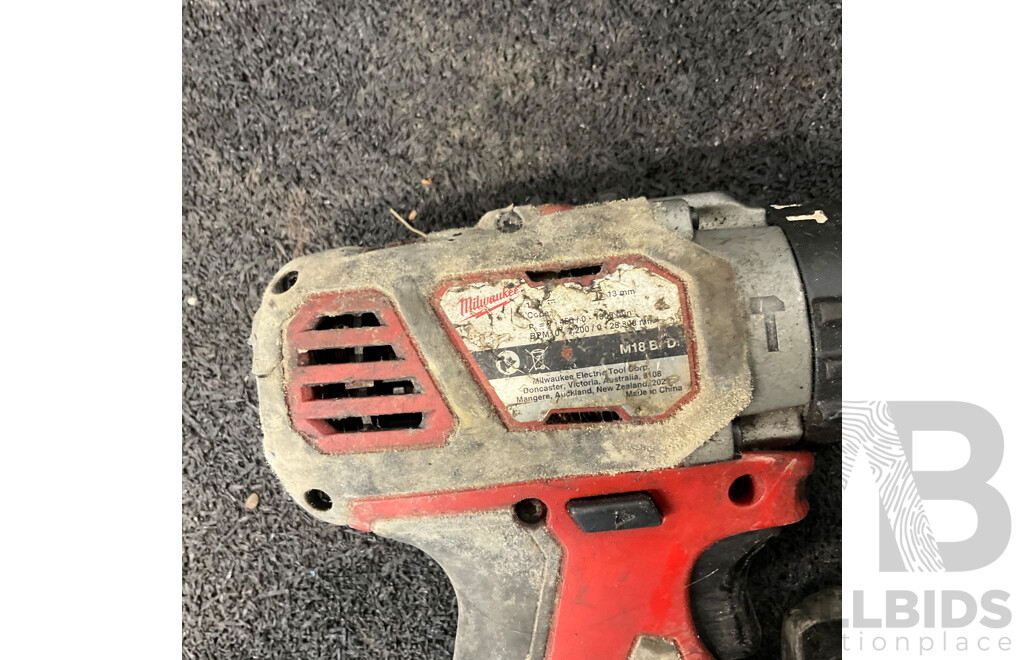 MILWAUKEE M18 3 Drills with M18 5.0ah Battery