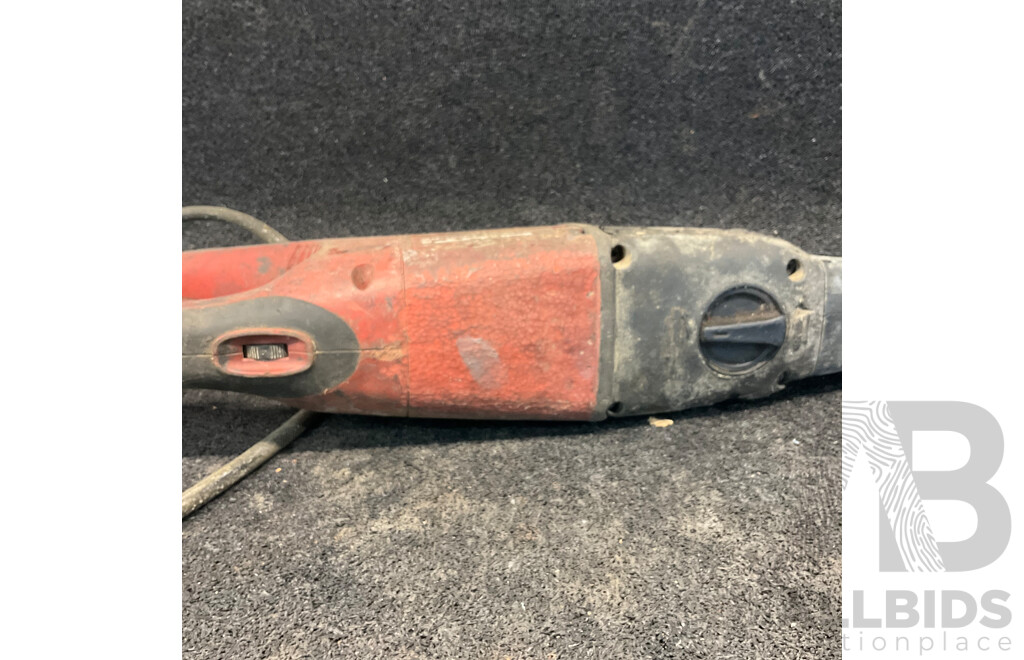 HILTI WSR 1400-PE Corded Reciprocating Saw
