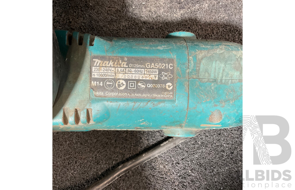 MAKITA Corded Angle Grinder
