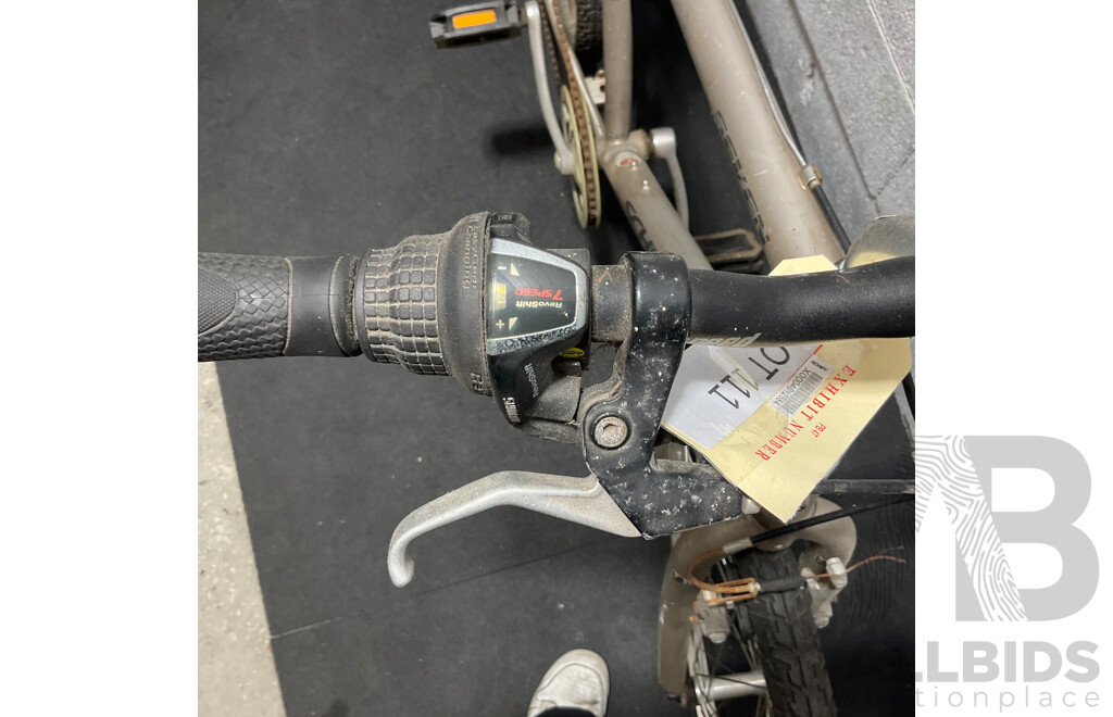 SCHWINN Sierra Comfort Bike