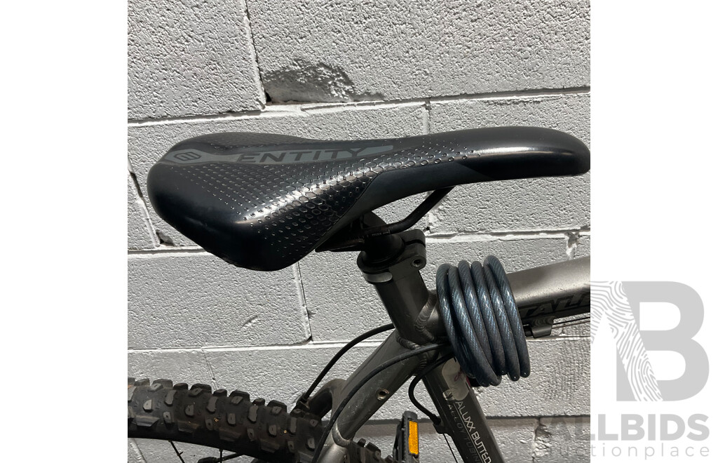 GIANT Mounting Bike
