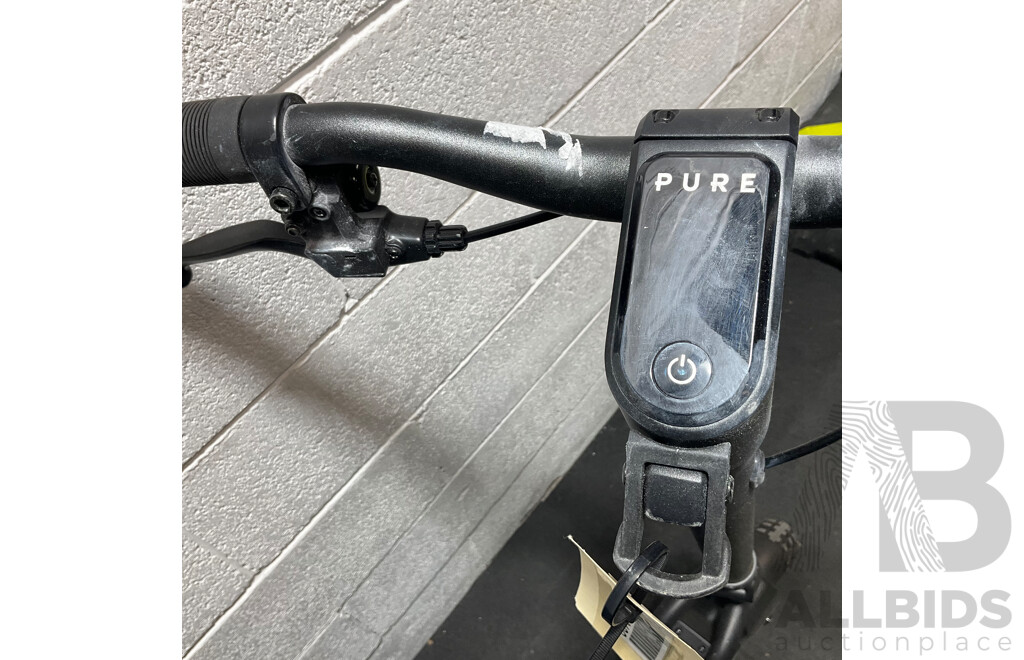 PURE Escape Electric Scooter