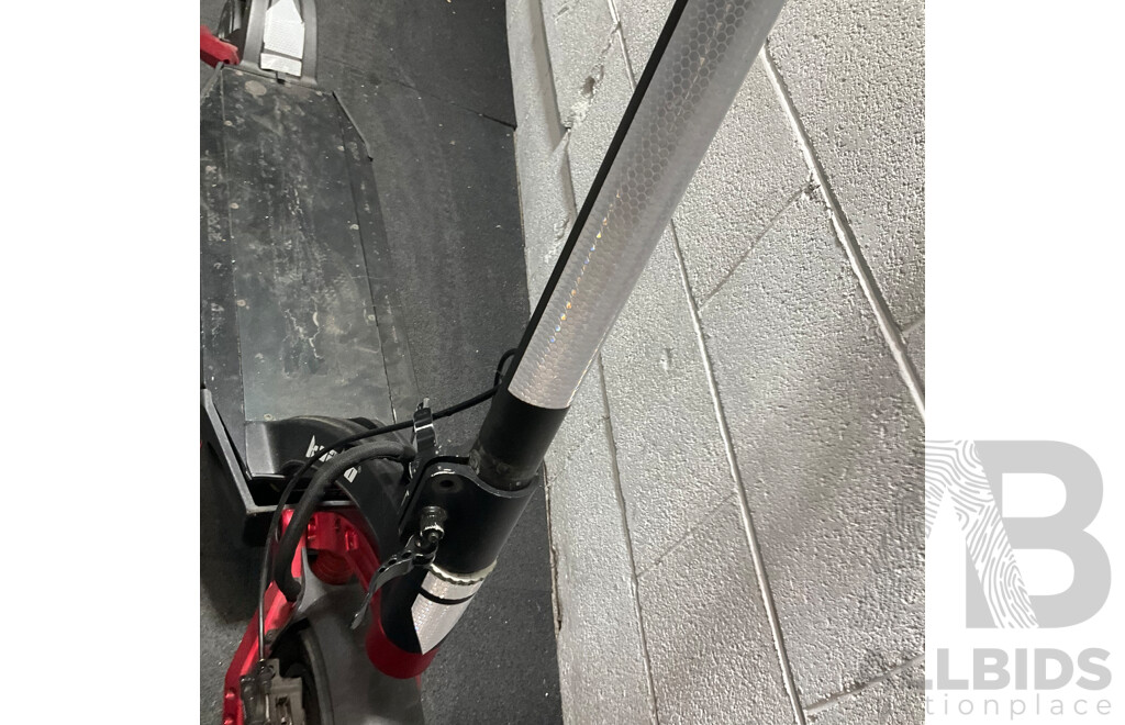 KAABO Mantis 10 Electric Scooter