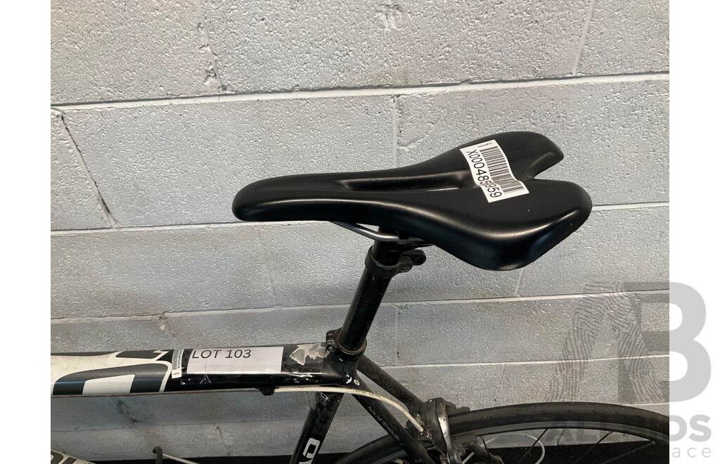 CANNONDALE CAAD10 Road Bike