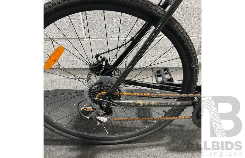 PEDAL Flyer Hybrid Bike