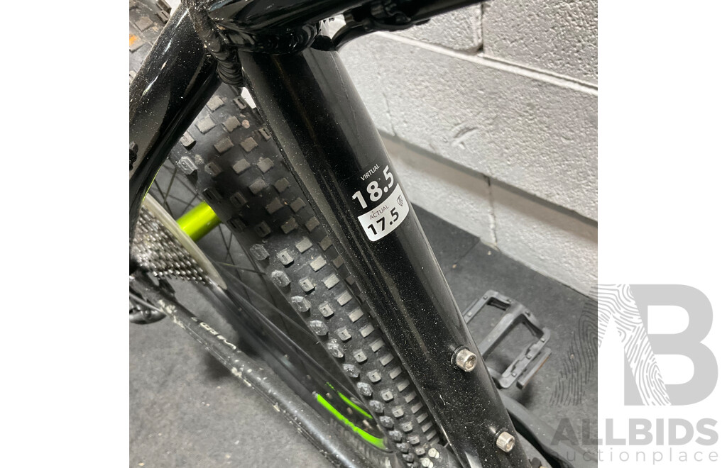 TREK X-Cailber Mountain Bike