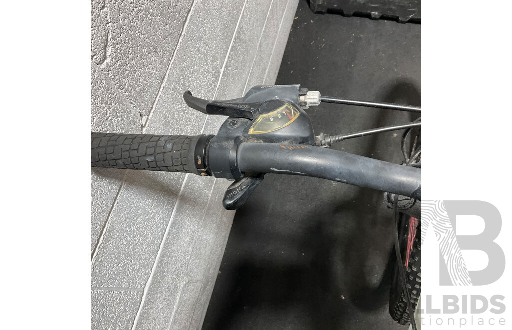 POLYGON Cascade 3 Mountain Bike