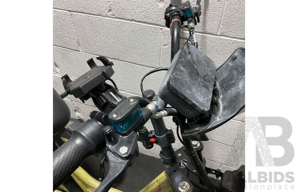 LITHIUM Electric Bike