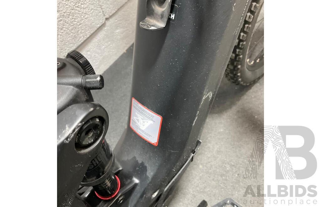 CUBE Stereo Hybrid Electric Bike