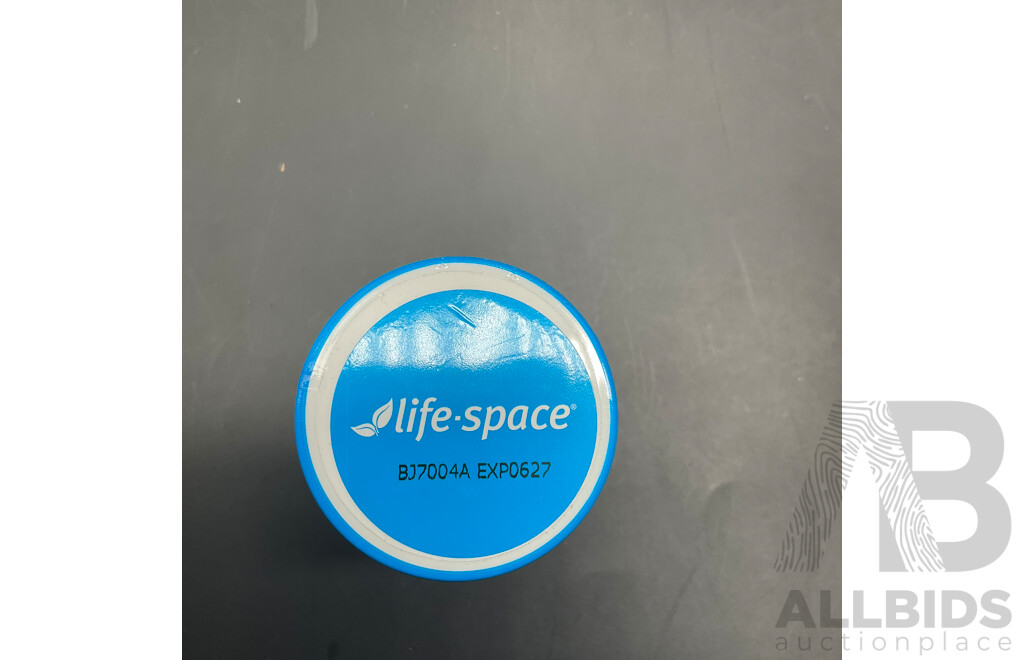 LIFE-SPACE Probiotic Powder , EUKY BEAR Sweet Dreams , PHILLIPS Baby Bottles Lot of 10