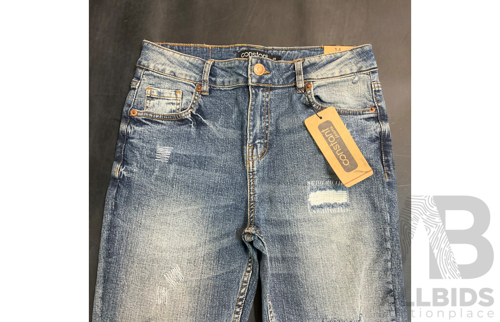 ASSORTED WOMENS CLOTHING , Nudie Jeans Co , Ally , Just Jeans , Constant Jeans Lot of 4