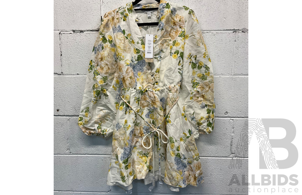 REVIEW Sorrento Paisley Dress Size 8 , FOREVER NEW Annalise Fluted Mini Dress Size 8 , Lot of 2