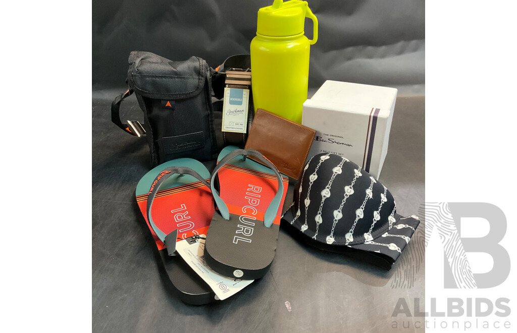 RIPCURL Thongs , ANKO Drinkbottle , R.M. WILLIAMS Wallet , REVERSIBLE Brockman Belt , BEN SHERMAN 2 BELT GIFT SET , AUSTRALIAN GEOGRAPHIC Binocular , JUICY COUTURE BRA 34B , LOT of 7