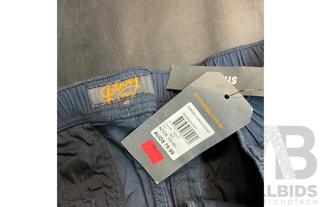 ASSORTED CLOTHING , JOHNNY BIGG , STRETCH , the NORTH FACE , YD. , GILDAN SOFTSTYLE , LOT of 5
