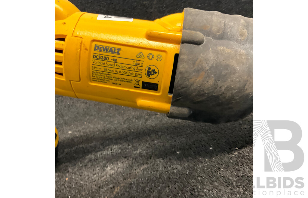 DEWALT DCS380 18V Reciprocating Saw with 18V 5Ah Battery Lot of 2