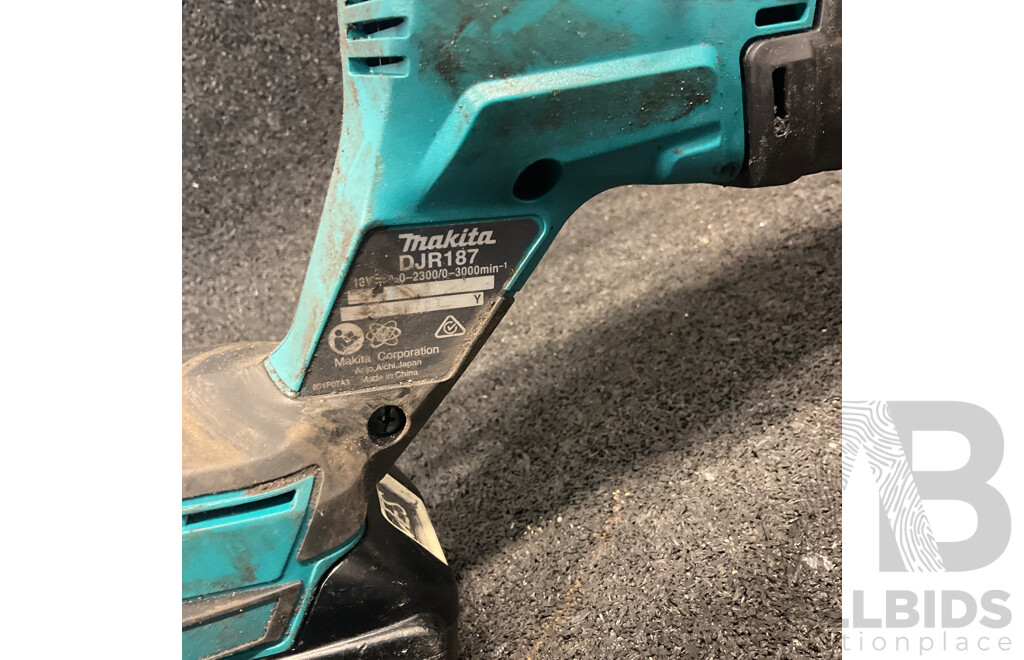 MAKITA DJR187 18V Cordless Brushless Reciprocating Saw with 18v 5.0ah Battery
