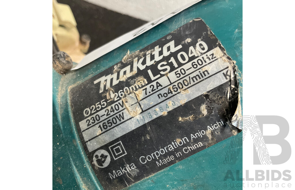 MAKITA Compound Mitre Saw (LS1040)