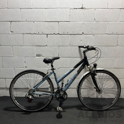 CALIFORNIA Hybird Bike