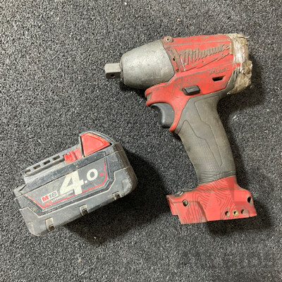 MILWAUKEE M18 Impact Wrench with 4.0Ah Battery